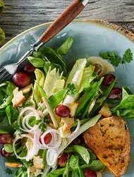 Tuna Steak with Grape and Lambs Lettuce Salad