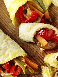 Red Pepper and Carrot Omelette Wraps