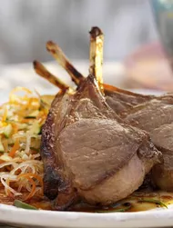 Tamari & chilli glazed lamb with shredded vegetable pickle