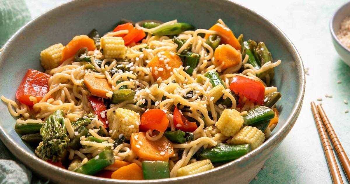 Quick and Easy Teriyaki Vegetable Stir Fry with Noodles | Kikkoman