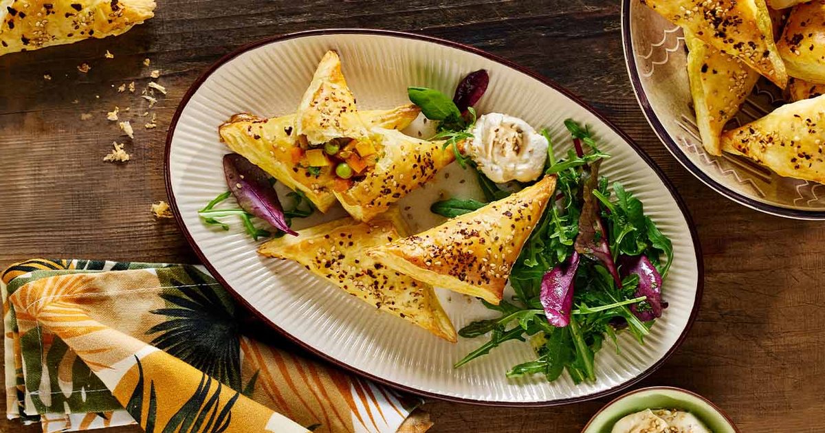 Samosas with potatoes and peas | Kikkoman UK Recipe
