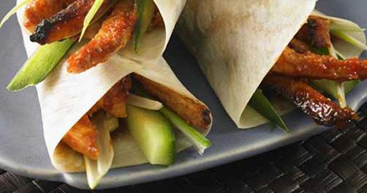 Crispy chinese pork wrap | Kikkoman