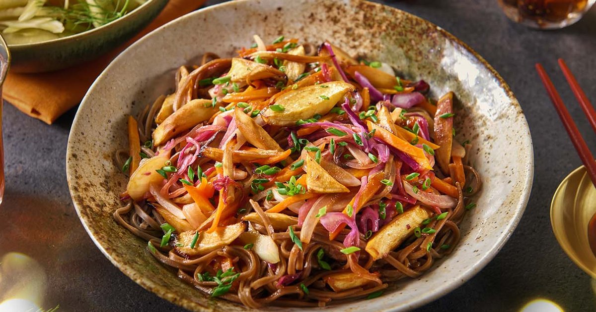 Yakisoba noodles with parsnip and pear salad | Kikkoman