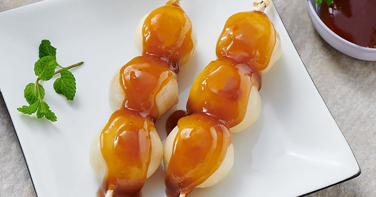 Japanese Mitarashidango (Mochi balls with sweet soy sauce glaze