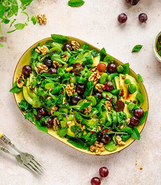 Avocado bean salad with grapes