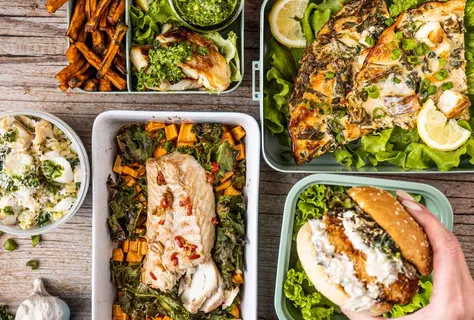 Fish dishes with kale & sweet potato