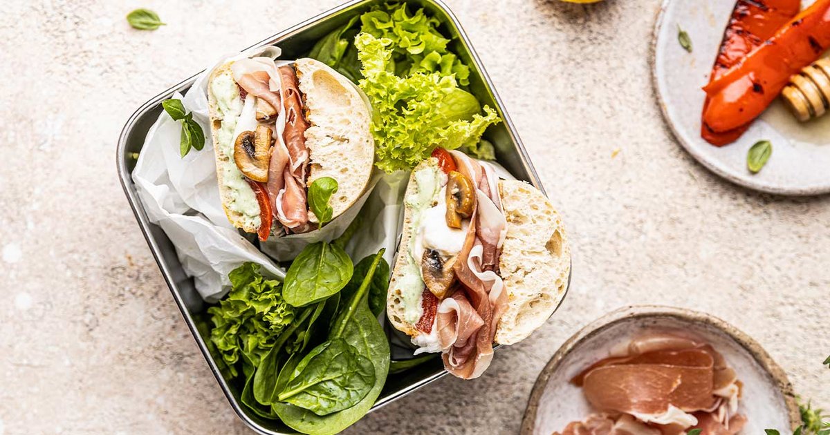 Ciabatta with grilled peppers, burrata, prosciutto crudo and caramelised mushrooms | Kikkoman UK Rec