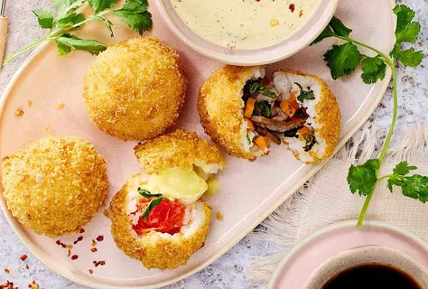 Mango poke mayonnaise dip with fried sushi rice balls