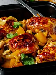 Garlicky Glazed Chicken Thighs baked with Cashews and Peppers