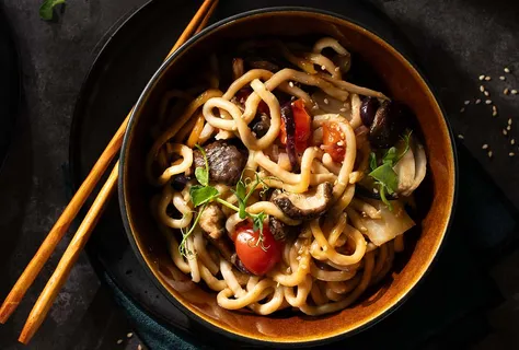 Teriyaki udon noodles with shiitake mushrooms